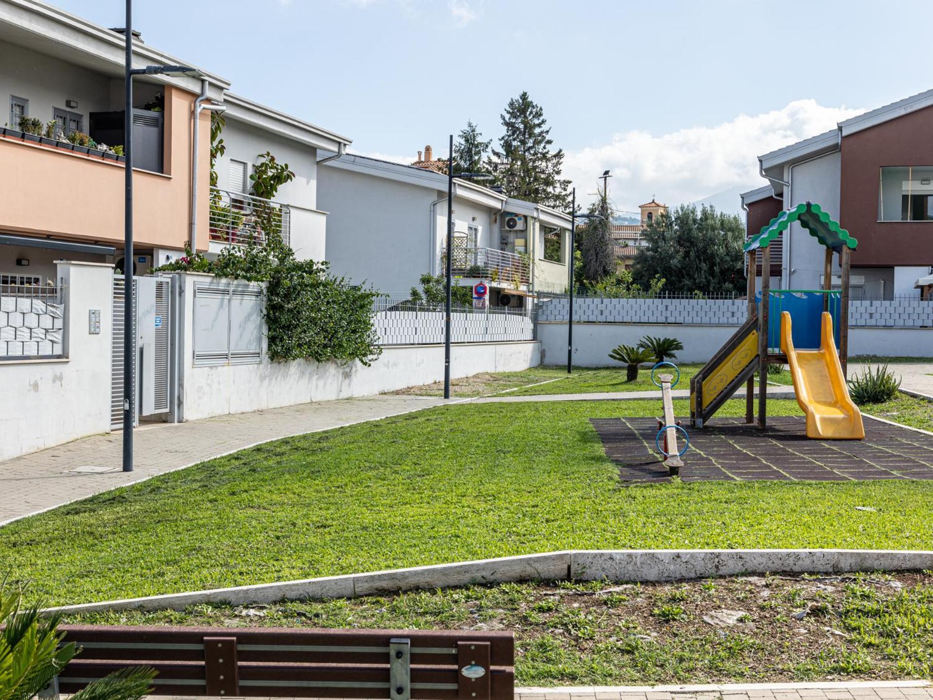 Mrb Real Estate - Maison Ludovica - Monolocale Moderno Con Giardino Frattocchie Dış mekan fotoğraf