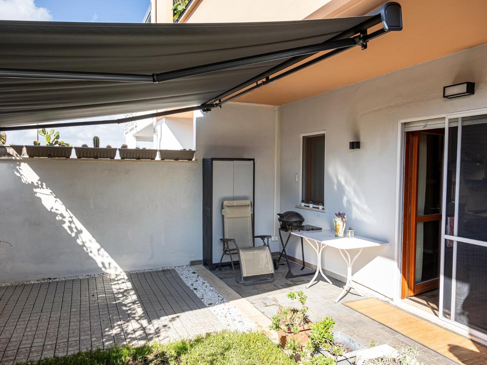 Mrb Real Estate - Maison Ludovica - Monolocale Moderno Con Giardino Frattocchie Dış mekan fotoğraf